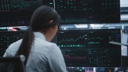 SKN | Asian Markets Mixed on September 25, 2026 as Japan Rallies While China and Hong Kong Decline