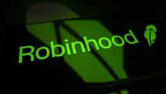 SKN | Could Robinhood’s Weekend Trading Redefine U.S. Stock Market Hours?