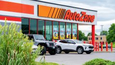 SKN | Could AutoZone’s Earnings Report Help the Stock Recover From a 52-Week Low?