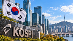 SKN | South Korea’s KOSPI Plunges 7% as Technology Sell-Off Deepens, Leaving Index 40% Below Its Record High