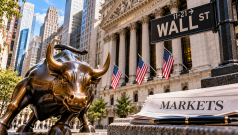 SKN | US Equities Rebound as Treasury Yields Retreat From Multi-Decade Highs