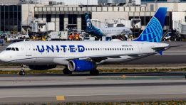 SKN | United Airlines Cuts 2026 Profit Outlook as Rising Fuel Costs Pressure Earnings