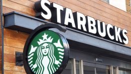 SKN | Starbucks Forecasts Annual Profit Above Estimates as Turnaround Gains Momentum