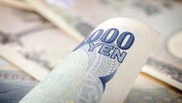 SKN | Japanese Yen Strengthens on Safe-Haven Demand and Rising Inflation
