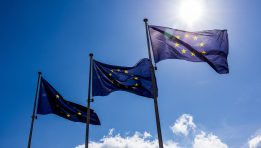 SKN | European luxury stocks have lost $350 billion in 2026 as China’s economic slowdown delays the sector’s recovery.